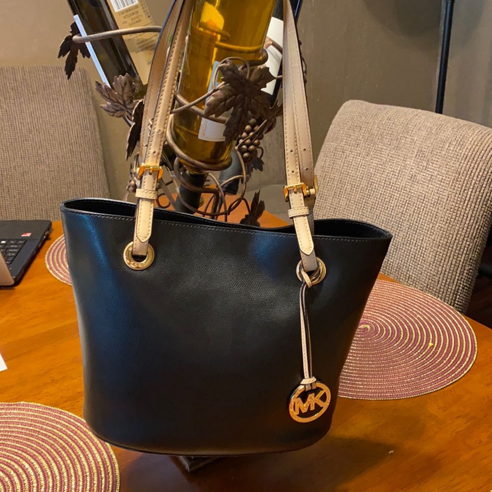 Michael Kors women’s handbag